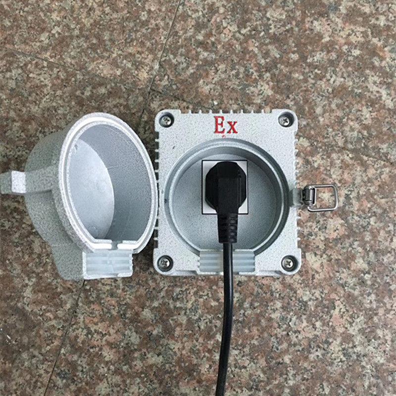 新型防爆插座防水防尘墙壁五孔插座外壳220V粉尘车间专用多功能插