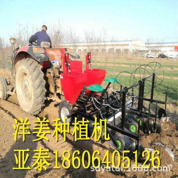 薯类播种机 洋姜菊芋播种机带滴灌铺膜 拖拉机后置播种机