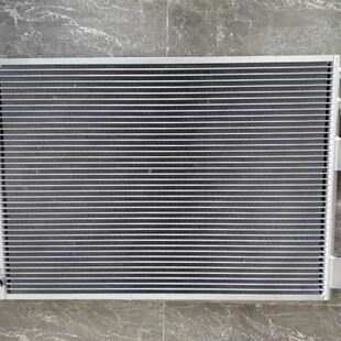神钢60 8挖机空调冷凝器散热器 8挖掘机空调冷凝器散热器神钢60C
