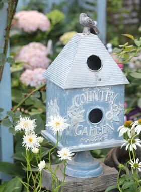 森得源铁艺复古篮花鸟浮雕鸟屋创意摆件花园橱窗家居客厅阳台道具