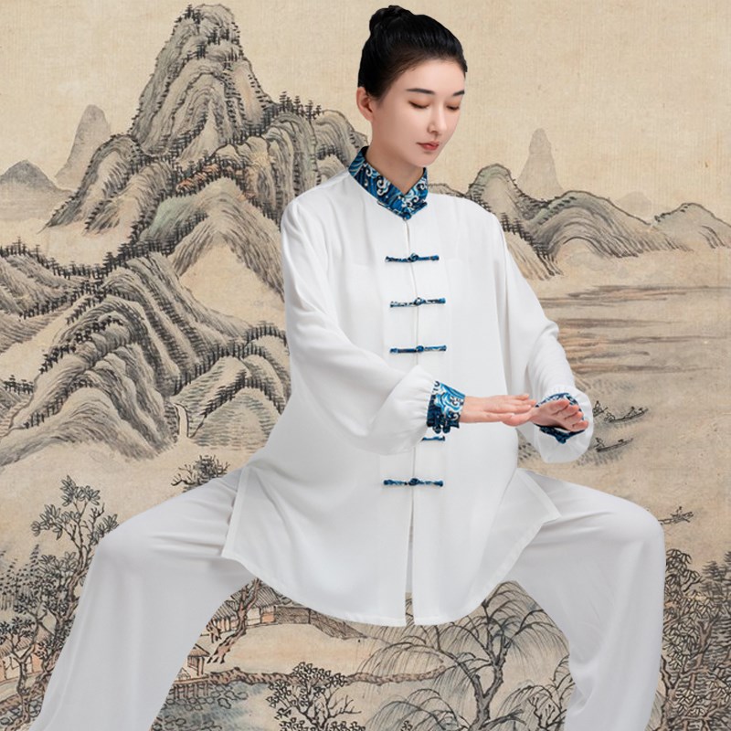 太极服女2024新款高端比赛表演改良好看的太极拳练功服装男春秋季