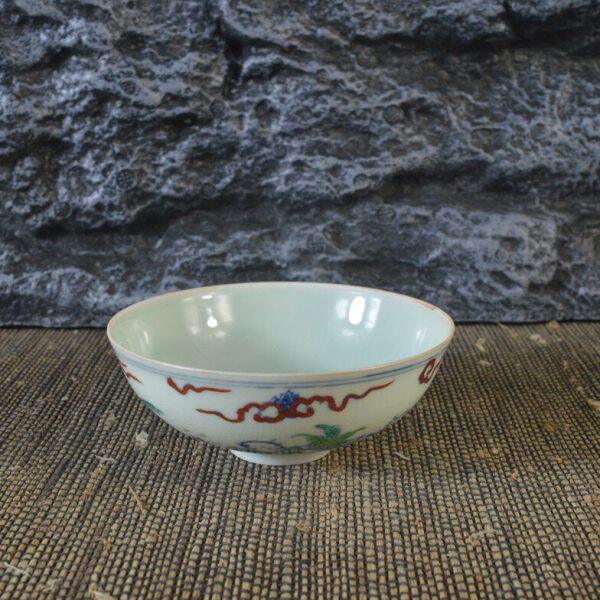 仿古瓷器 复古做旧明成化风格 斗彩人物纹品茗杯 古董古玩收藏品