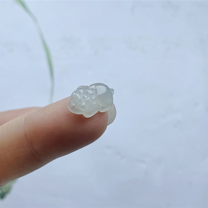 缅甸A货翡翠迷你貔貅手链招财手串手机挂钥匙扣小皮丘玉吊坠直供