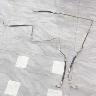 NF101428约翰迪尔1204拖拉机原厂配件1354国2左右转向油管SJ12546