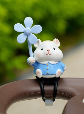 可爱小动物风车竹蜻蜓送闺蜜礼物摇摇车滑板车可爱装饰品摩托电动