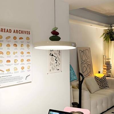 飞碟餐厅灯现代简约飞盘吊灯餐桌饭厅单头家用感奶油风M豆灯