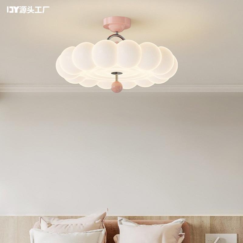 新款卧室吸顶灯现代简约胡桃木纹主卧书房吊灯奶油风全光谱护眼灯