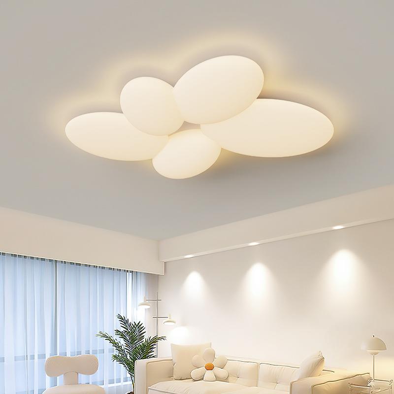 奶油风客厅灯现代简约创意大气鹅卵石吸顶灯卧室全光谱护眼灯具