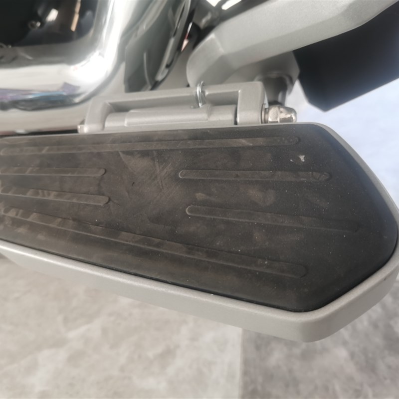 星舰3 3X 300 300-Z B 前左右搁脚 前Q左脚踏板 前右脚踏板