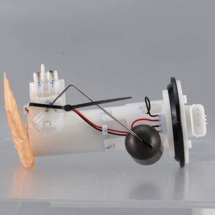 东海燃油泵 高15CM顶部7CM 001