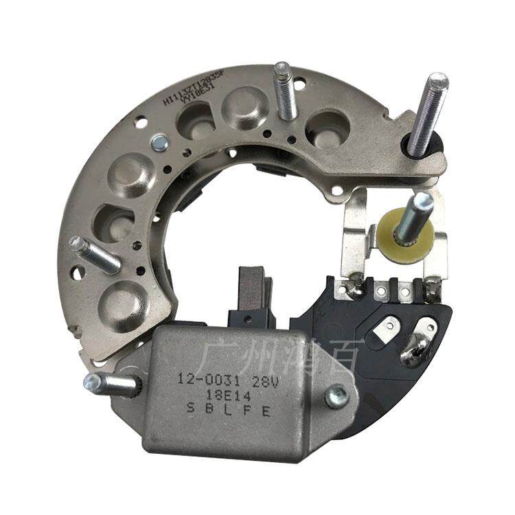 适用于小松PC200-3小松6D95挖掘机汽车发电机调节器二极管整流器