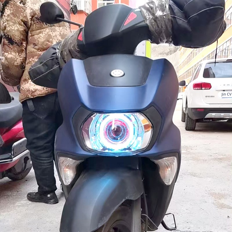 全新旭鹰大灯LED透镜总成65W超亮激光灯天使恶魔灯罩旭鹰125车灯