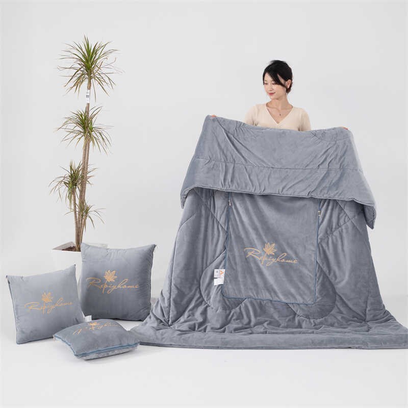 双面婴儿绒抱枕h被子加厚冬季靠垫二合一车载办公室午休大号7.8斤