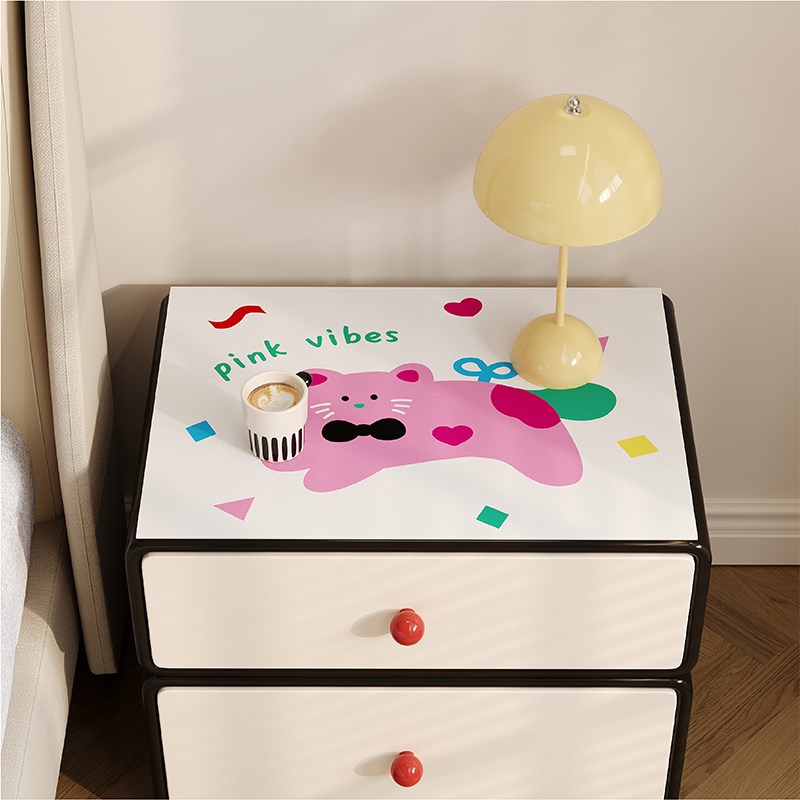 韩式粉色小猫床头柜垫皮革垫桌布防水防油防烫盖布高级感防尘罩套
