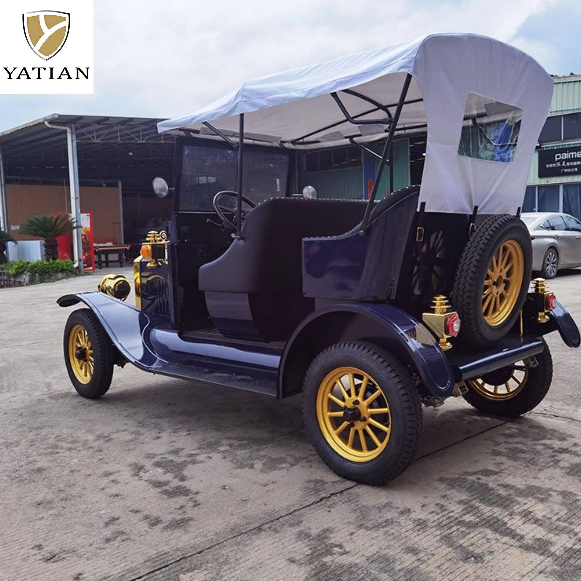 景区旅游电动观光老爷车网红景点拍摄打卡车摄影古典电动老爷车