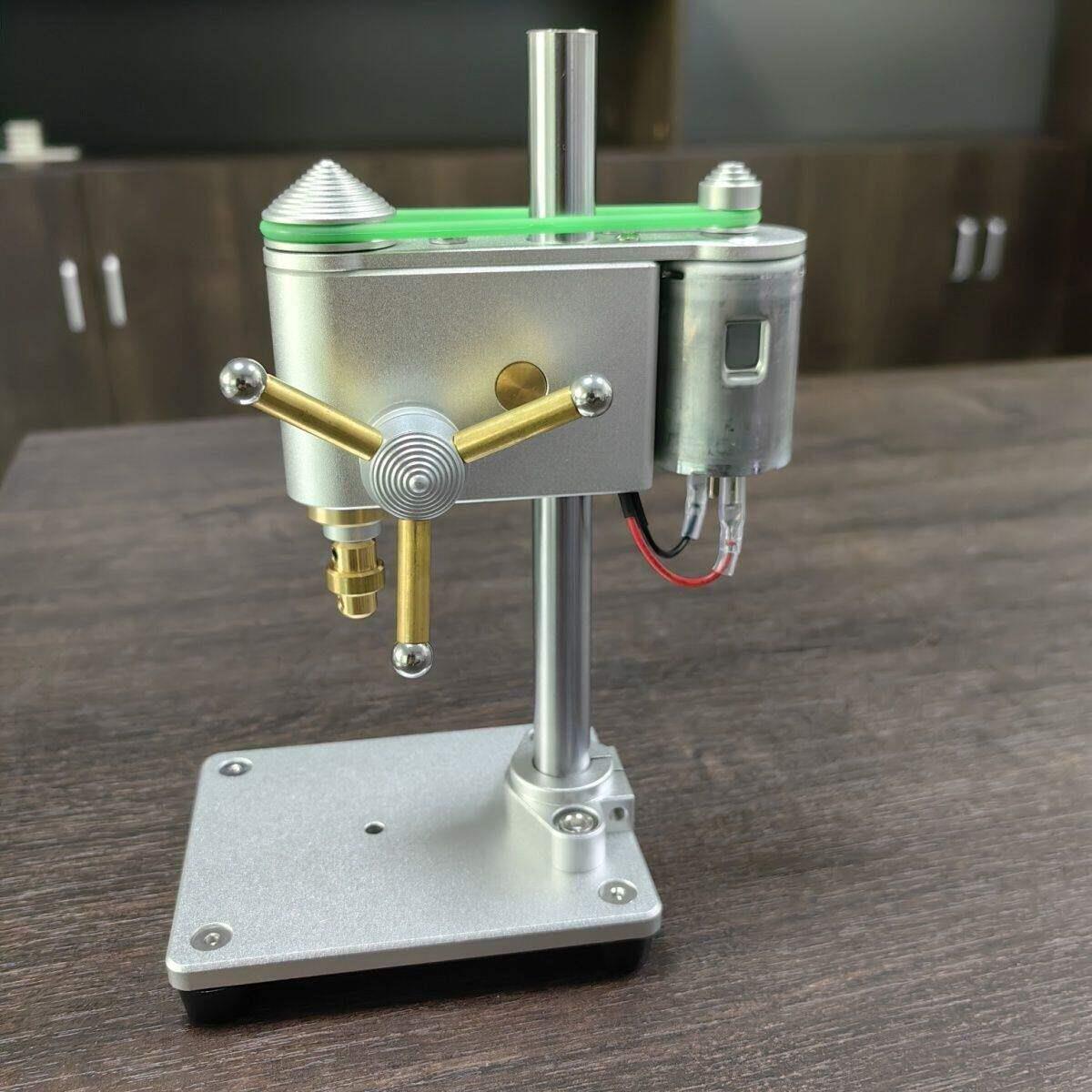 高精度家用迷你台钻台式小型钻孔机220微型精密钟表打孔机钻床diy