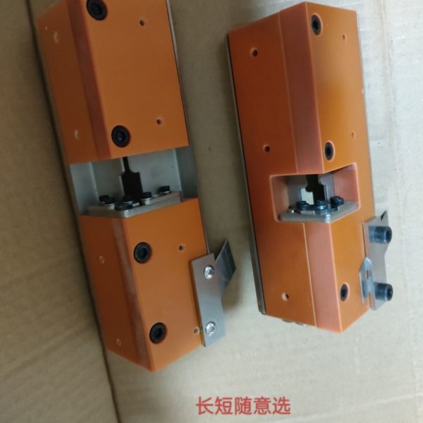 认真的木匠单用双用倒角器已组装调试好