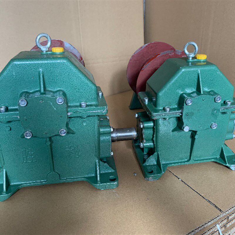 小吊机减速器变速齿轮箱牙t箱38比1铜齿轮吊3-4百公斤电机带动