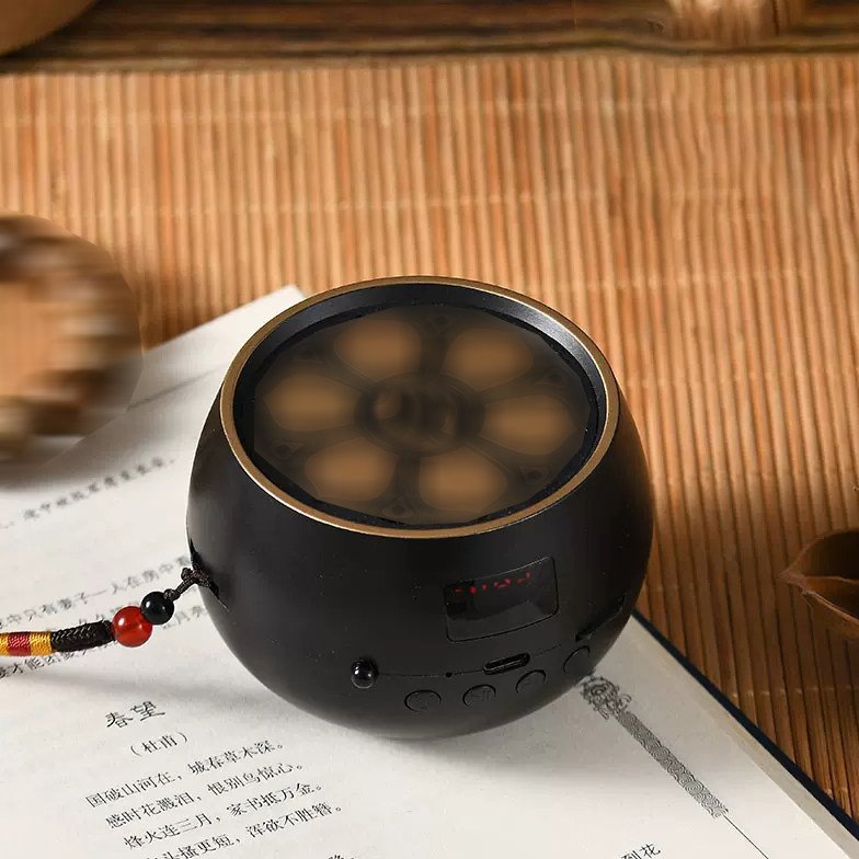 家用小巧型音乐播放器便携插卡随身带高清音质老人号唱机便携充电