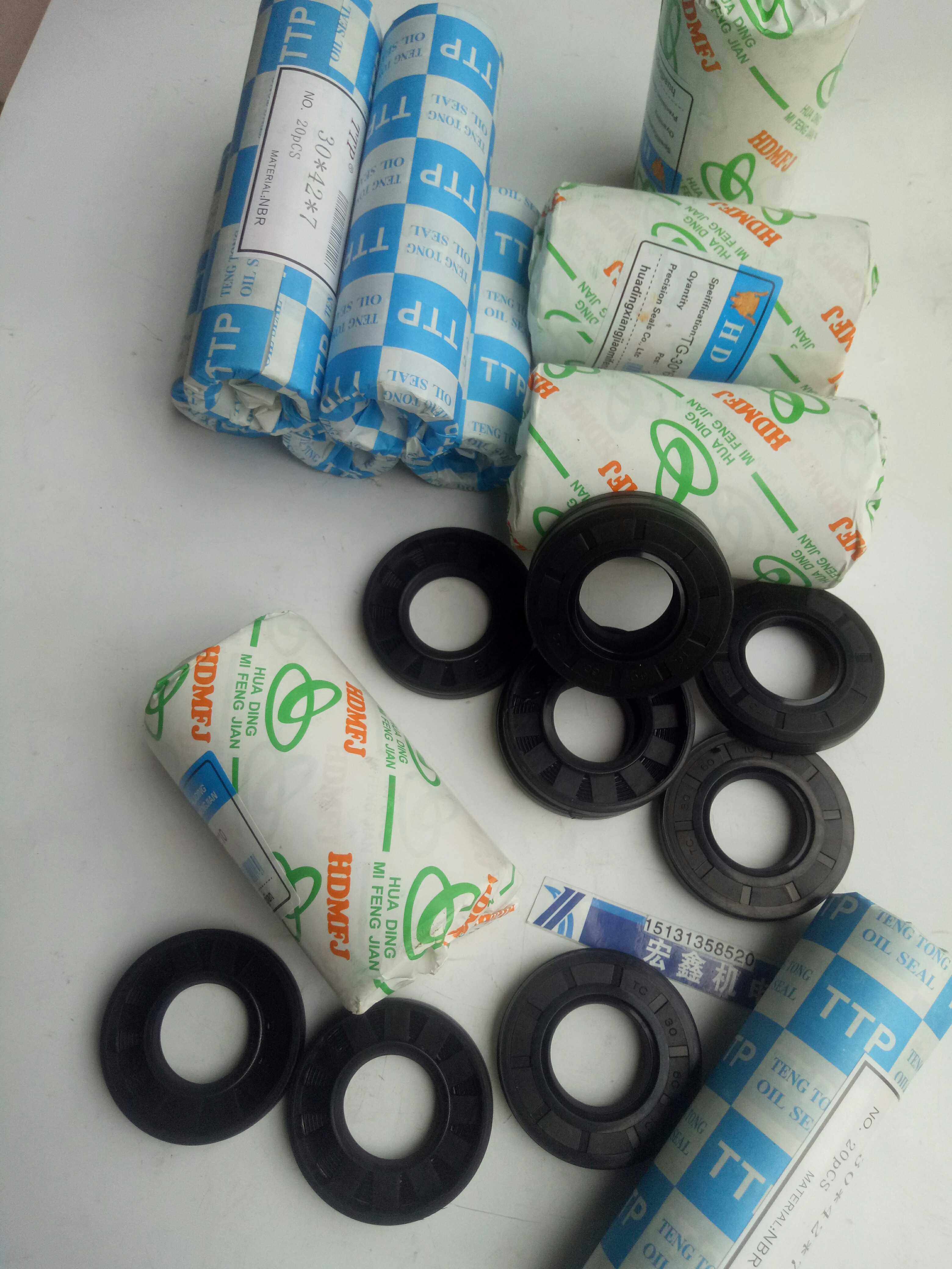 丁青胶油封 40x58x12 40x58x10 40x58x8 45x58x8 36x58x12 密封圈