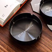 唯物生活黑色不锈钢烟灰缸高级感家用客厅办公室轻奢创意小众大号