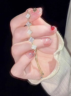 ins风四叶草链条高级感手链小众设计网红感精致闪钻气质百搭手饰