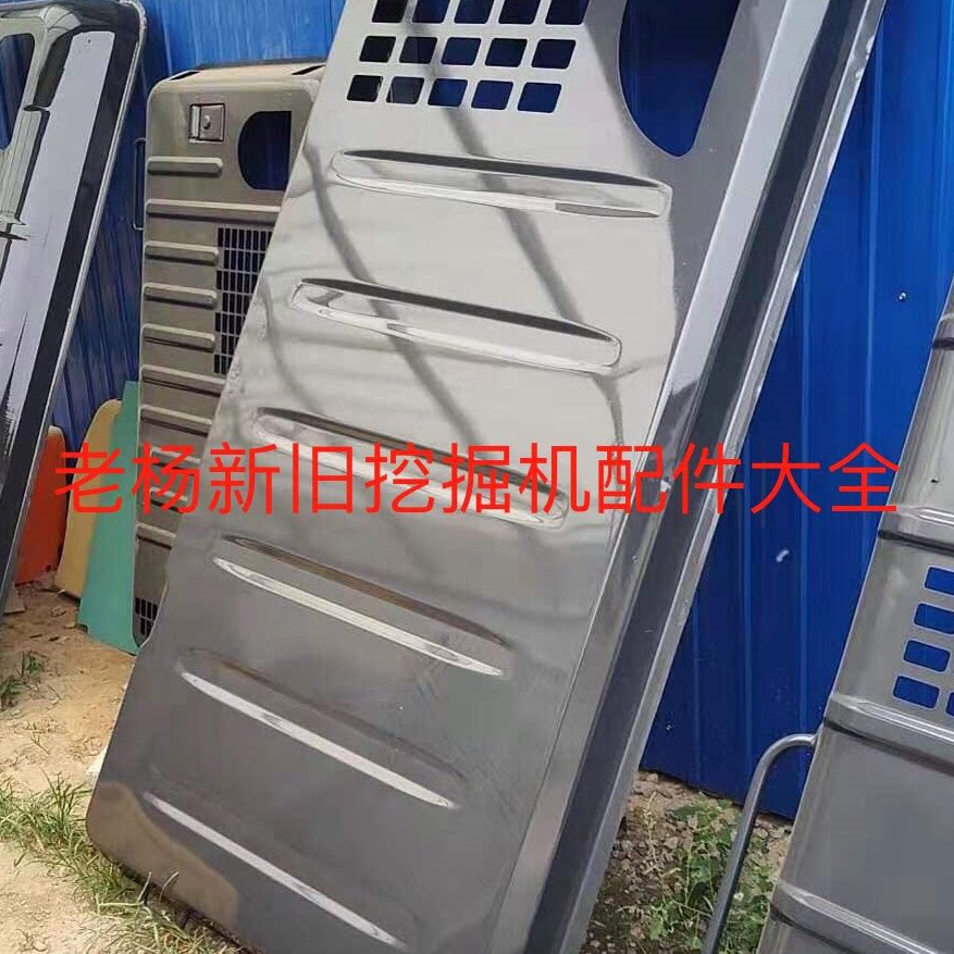 住友新款200A5挖掘机发动机盖子 210/240-5钩机引擎盖机器罩精品