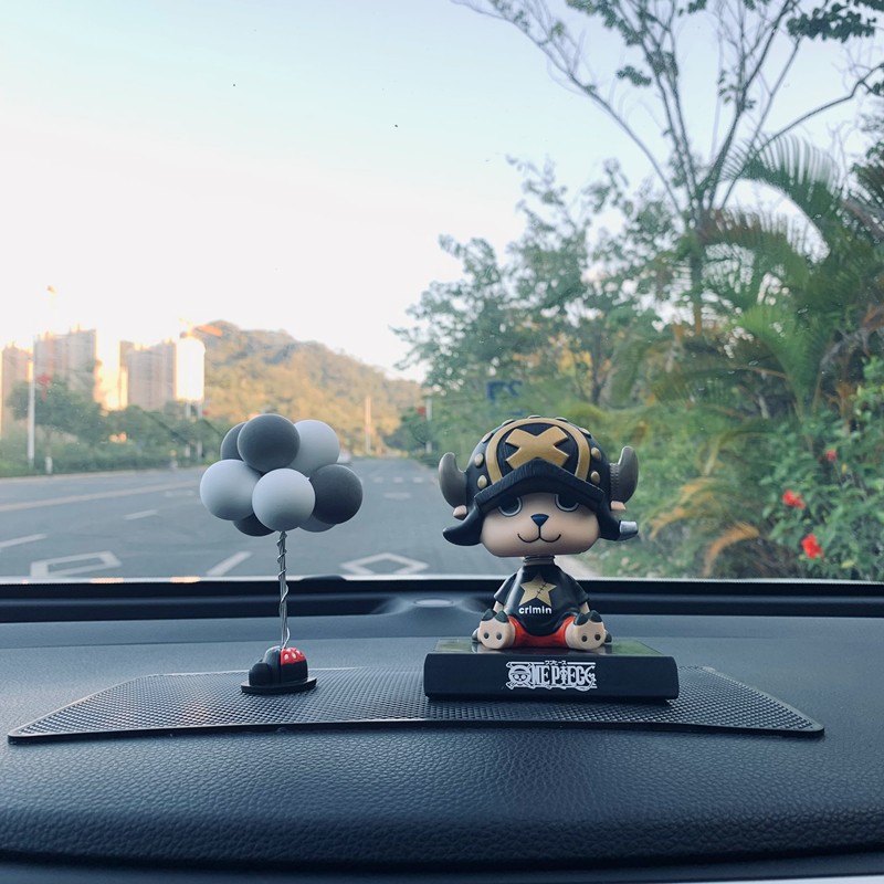 网红海贼王乔巴车载摇头公仔 x汽车摆件 车饰车内饰品卡通创意车