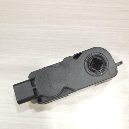 宝骏510 310 730 530 360主动进气格栅电机 百叶窗电机治电机故障