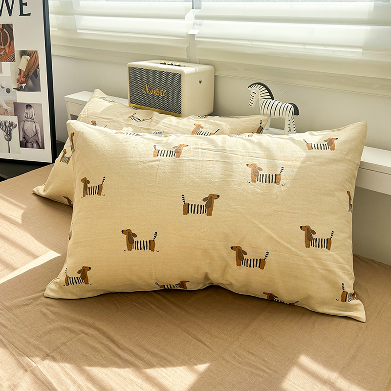A类母婴卡通咖色修修狗p枕套双层纱100全棉48x74单人枕头套内胆套