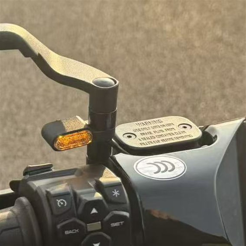 适用极核AE5i PRO改装雷达盲区检测指示灯信号灯无损安装