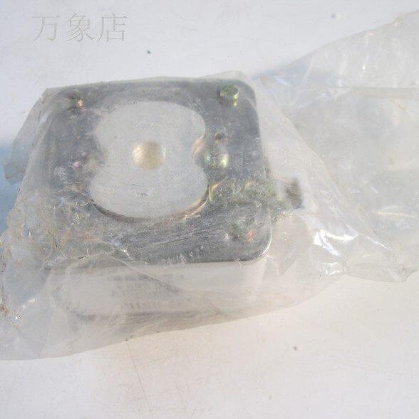 飞灵 RST10 快速熔断器 900A 660V 实物拍摄