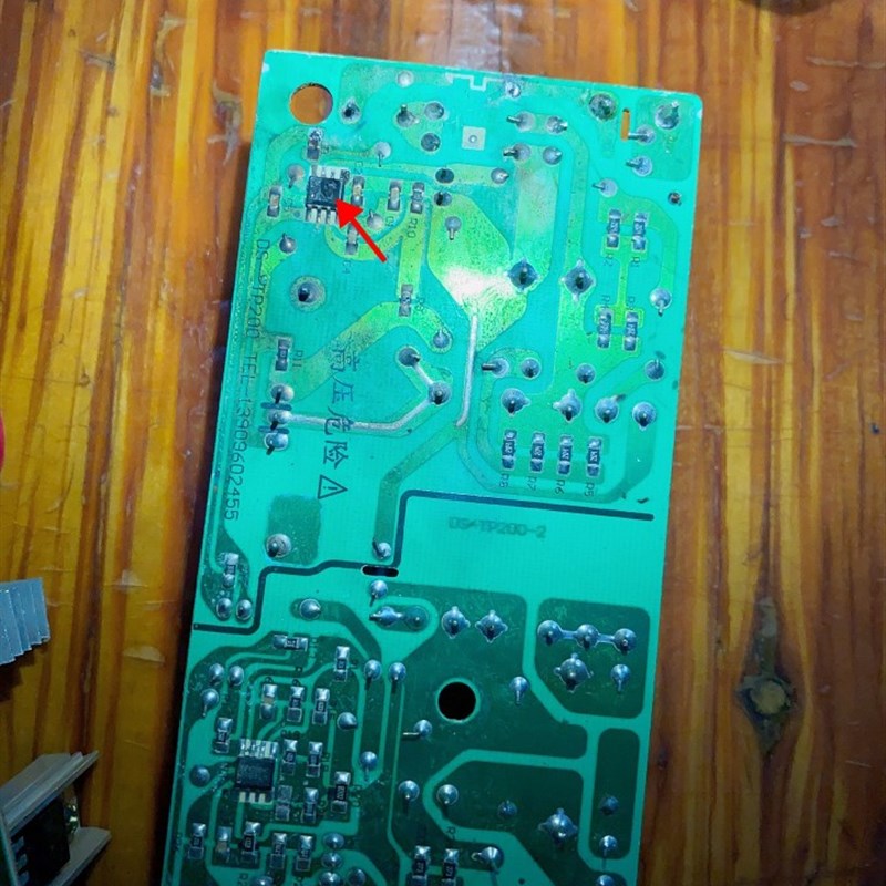 电动车充电器维修48V60V72V各种充电器设备维修开关电源维修