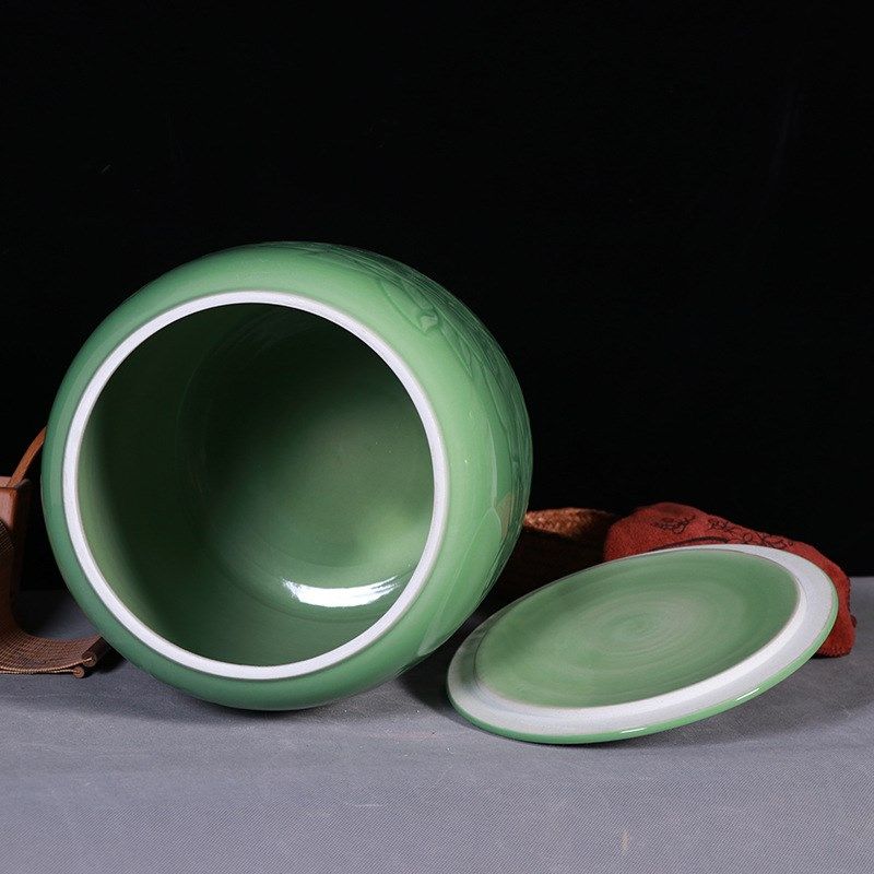 景德镇陶瓷米缸30斤雕刻荷花牡丹带盖家用储物米酒腌菜储物罐密封