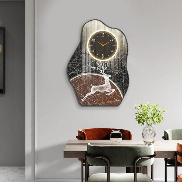 现代简约麋鹿钟表挂钟客厅家用创意异形餐厅玄关装饰时钟画挂墙