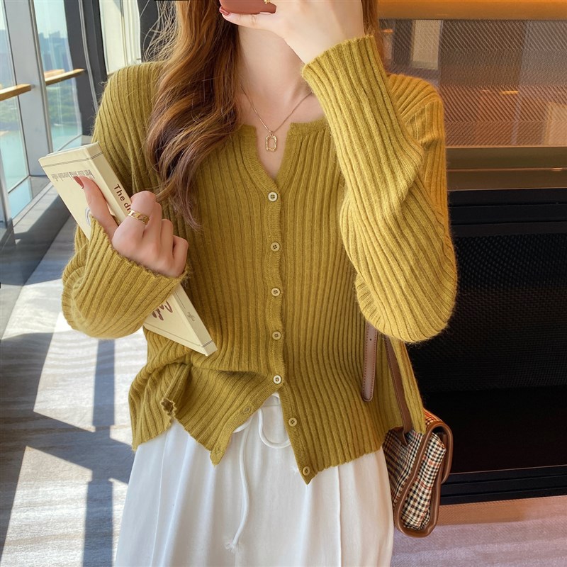 速发针织开衫外套2021年新款打底衫女内搭V领毛衣春秋冬洋气修身