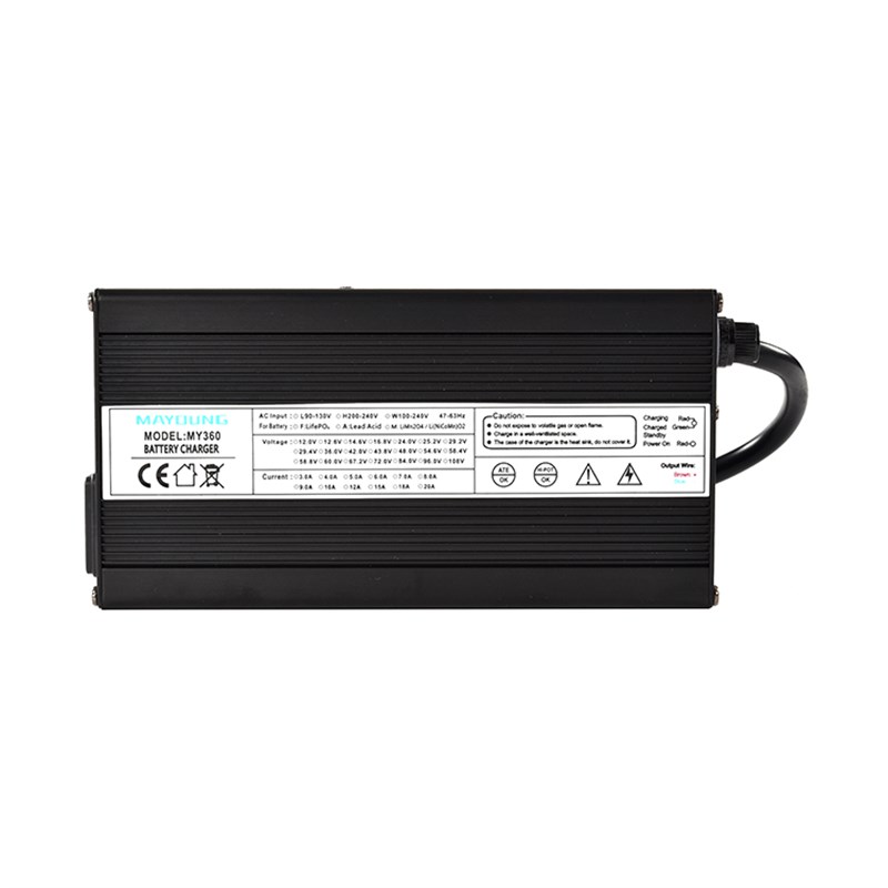 21V8A 25.2V 10A 12A 充电器 24V10A锂离子电池充电器 铝壳