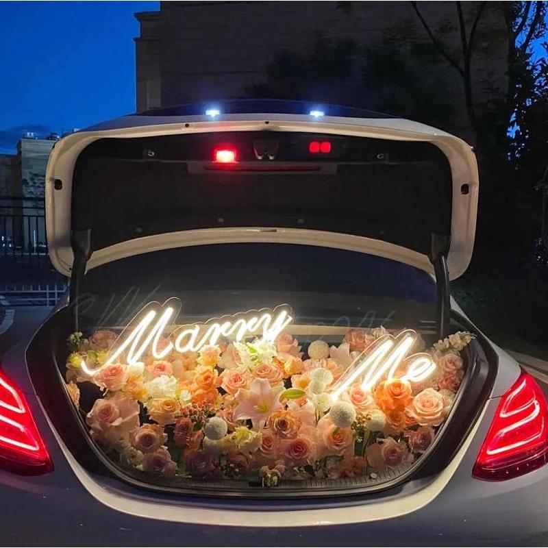 marry me求婚灯牌霓虹灯字牌嫁给我字母灯求婚道具室外电池款发