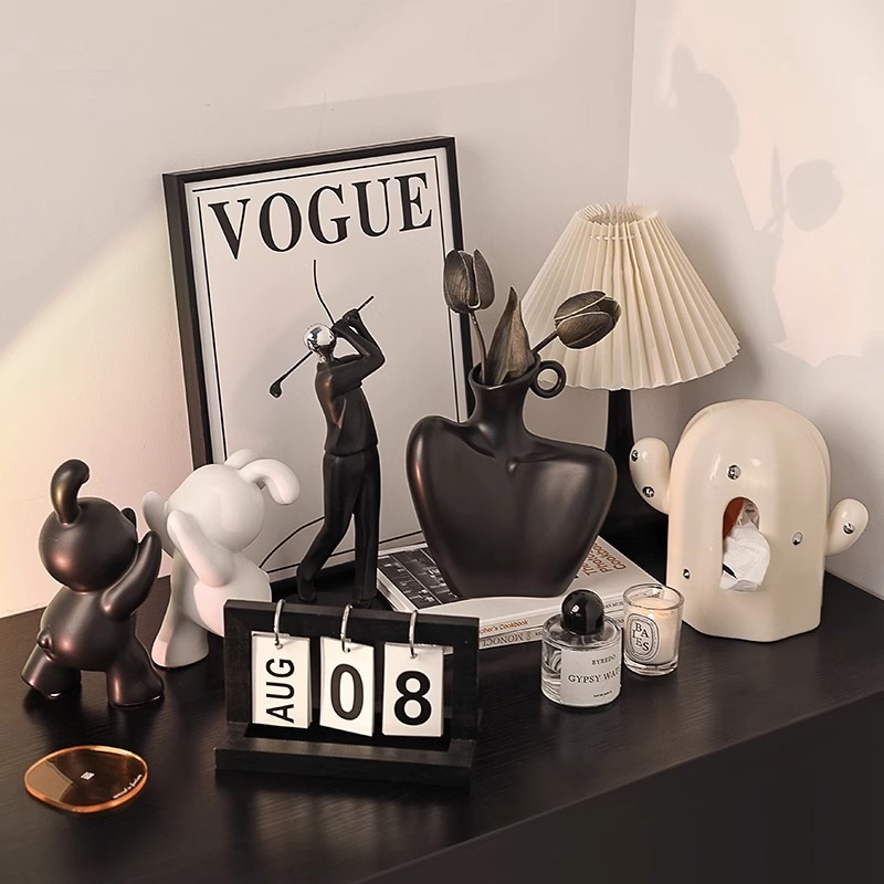 现代简约客厅电h视柜m小摆件创意家居玄关酒柜高级感桌面装饰品摆