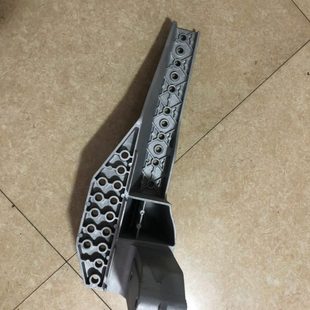 泵车脚踏板铝支架牵引车保险杠支架4141 4140杠支架 2644