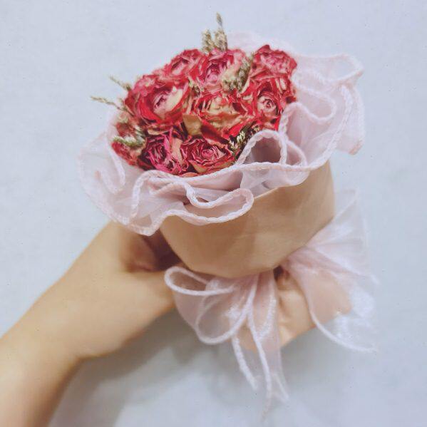 小七夕节闺蜜生日干花花束花束真七夕节车载玫瑰送女友礼盒装教师