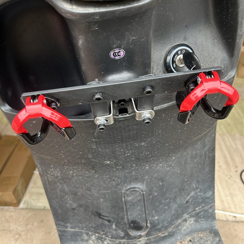 防脱型挂钩外卖骑手挂餐神器雅迪爱玛台铃小刀九号电动车通用型