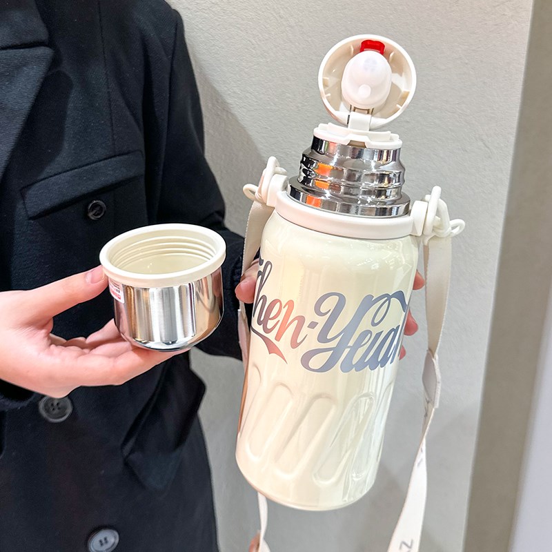 大容量保温杯可口可乐网红新款316不锈钢保温壶男女学生运动水杯