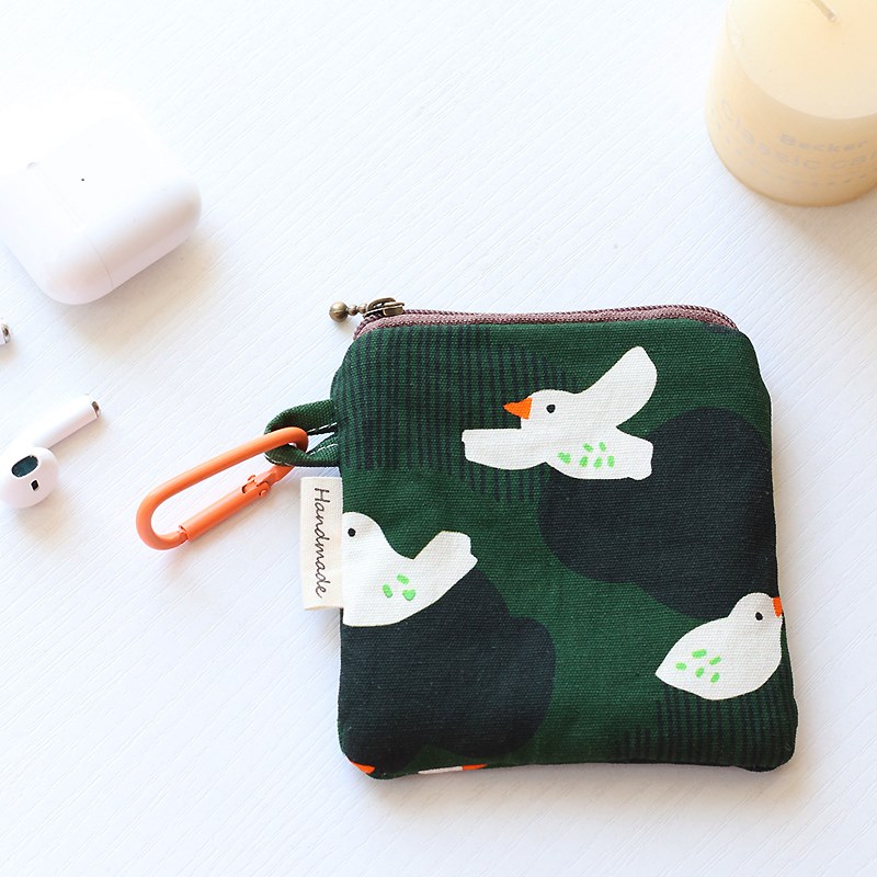 汽车遥控器钥匙包保护套女士复古拉链式零钱包数据线耳机收纳包