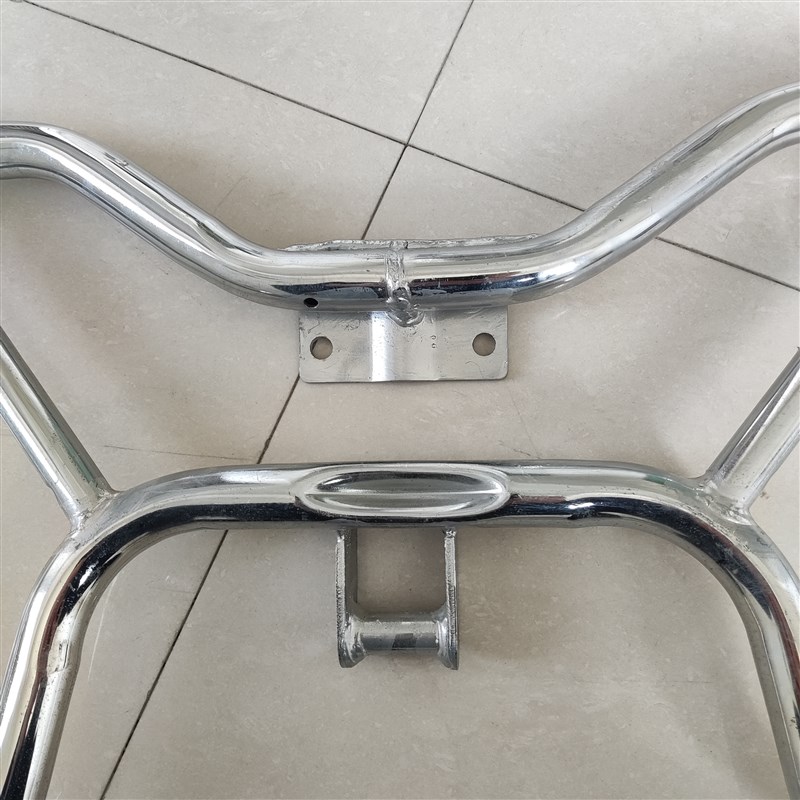 适用铃木锐爽EN125-2A/2E/2F/3A/3E摩托车EN150J前保险杠护杠原装