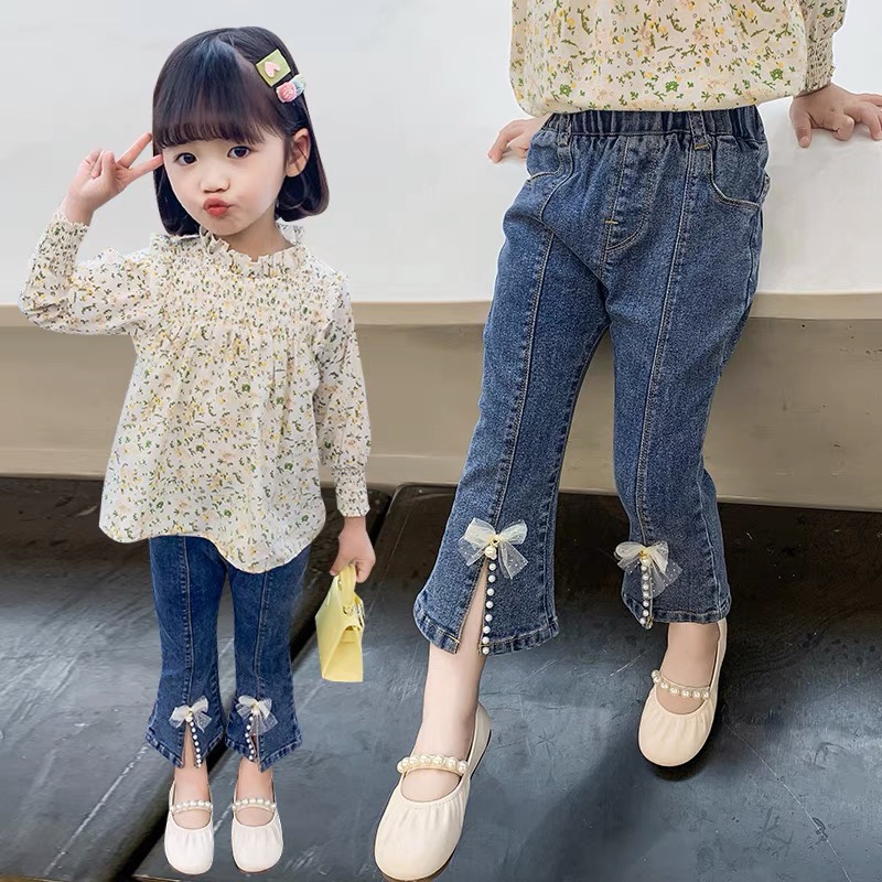 女童牛仔裤喇叭裤2023春秋新款公主风宝宝儿童3-8岁儿童修身裤子