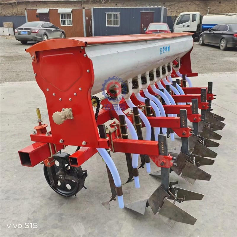 农用中耕施肥机玉米大豆施肥除草All 四轮拖拉机带除草机