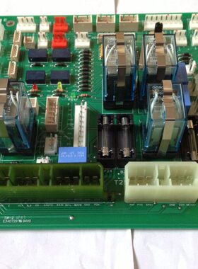 全新上海现代电梯 轿顶板 接口板 CCB-7 20400116 h22  CCB -3