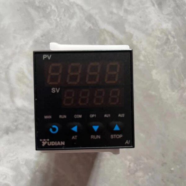 宇电温控器显示仪表PID智能调节仪AI-828可选固态输出 继电器电流