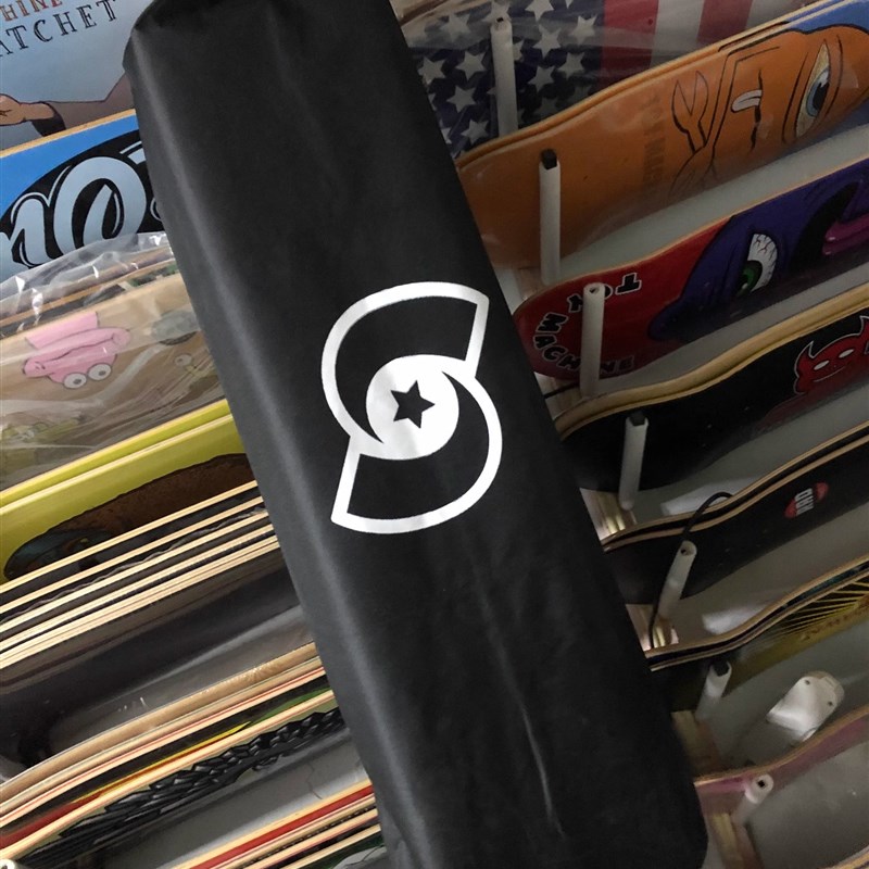 双11捡漏:陆地冲浪滑板背u包 滑板收纳袋 滑板双肩背包 无LOGO